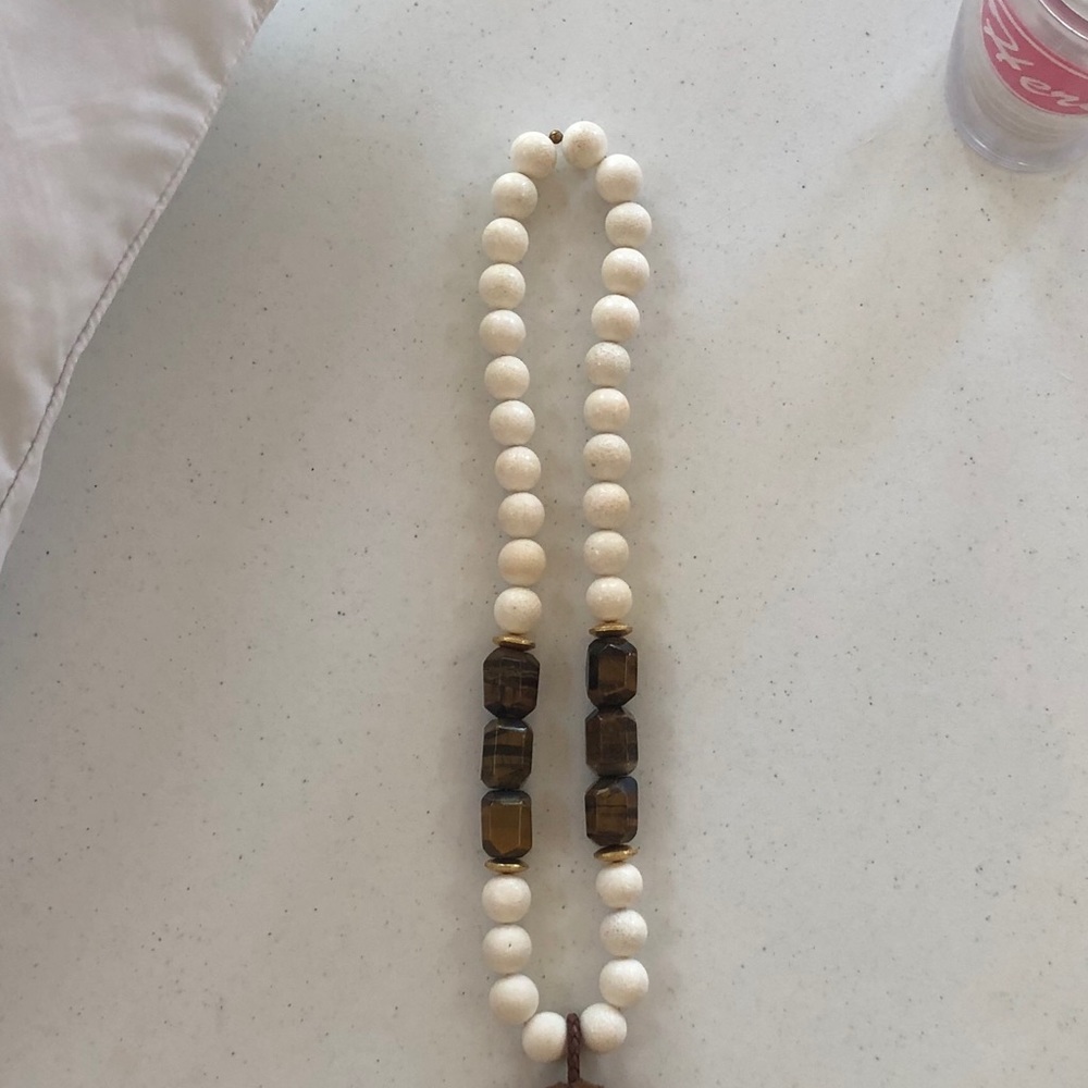 Necklace - Picture 2 of 4